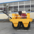 Small Hand Vibratory Road Roller Powered by Gasoline Engine Small Hand Vibratory Road Roller Powered by Gasoline Engine FYL-S600